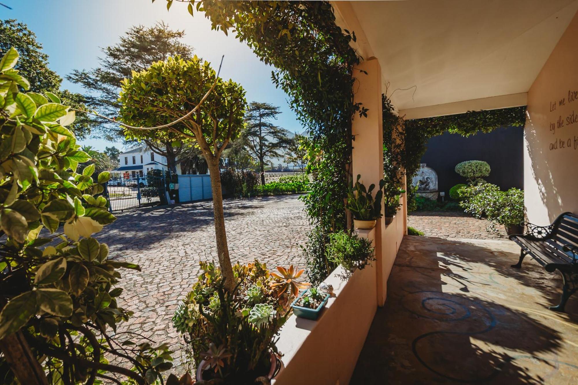 Acorn Guest House George Εξωτερικό φωτογραφία